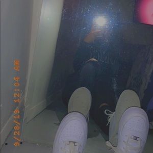 Meet your Posher, Denise